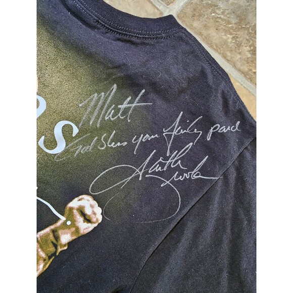 NWT SIGNED Garth Brooks Las Vegas Show Shirt Adult M - Picture 3 of 6